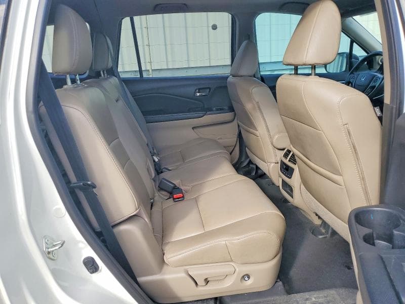 2017 HONDA PILOT EXL 11