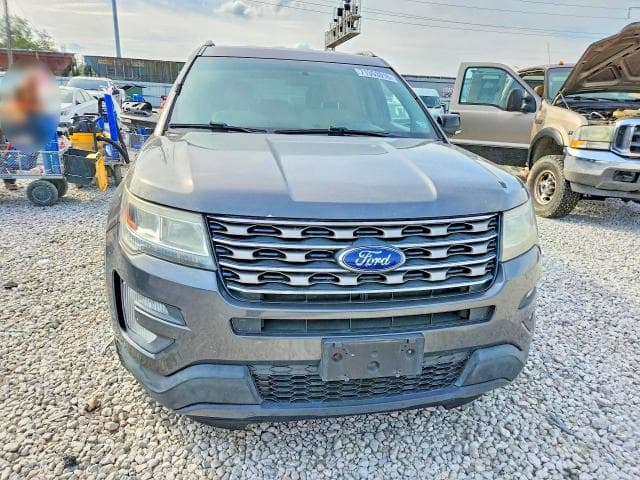 2017 FORD EXPLORER XLT 5
