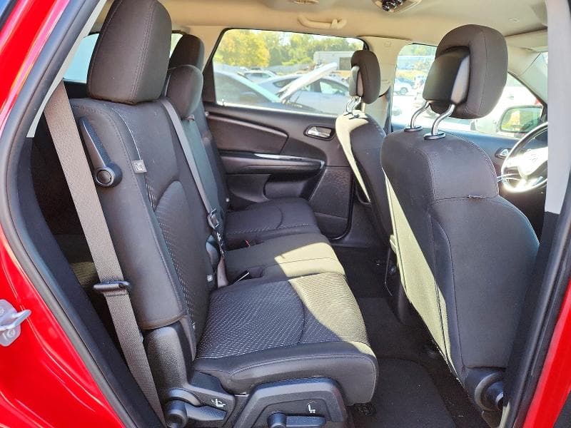2019 DODGE JOURNEY SE 11