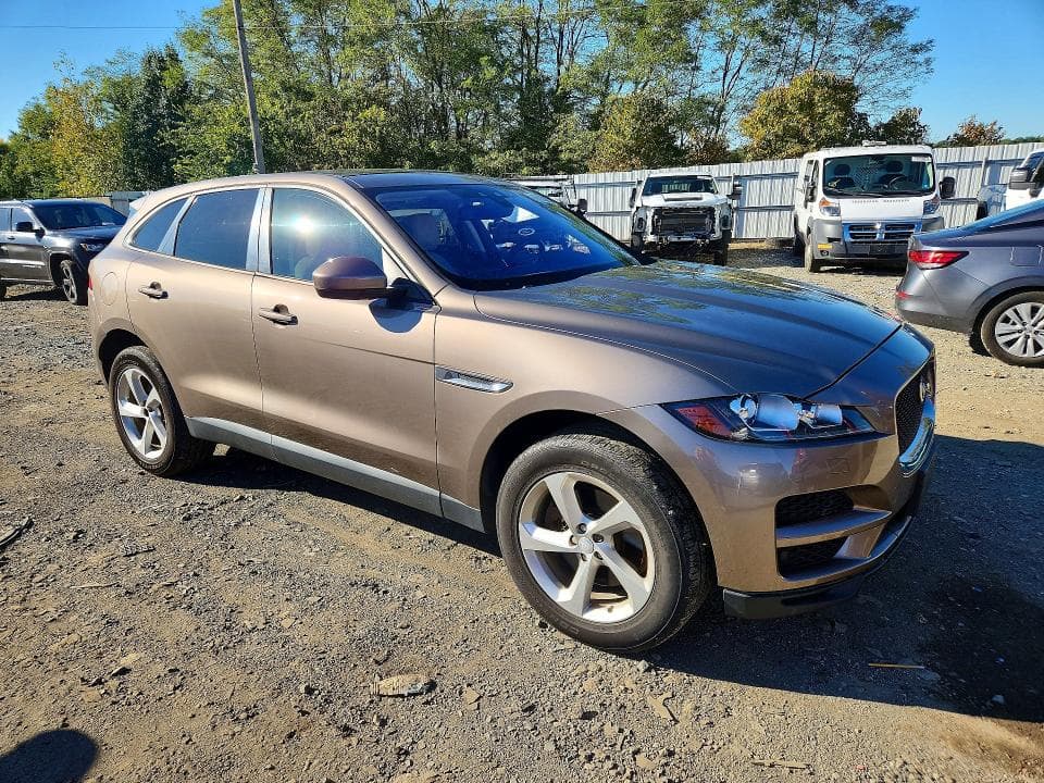 2017 JAGUAR F-PACE PREMIUM 4