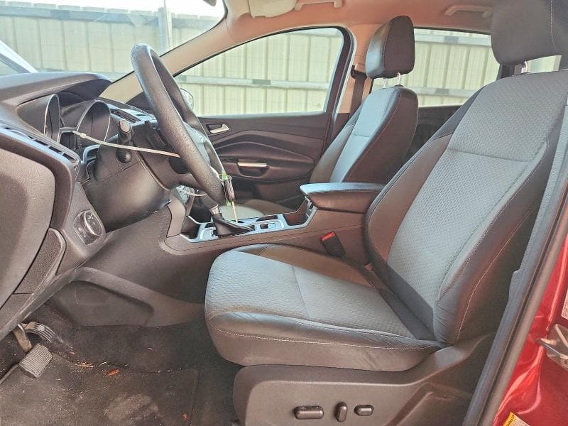 2017 FORD ESCAPE SE 7