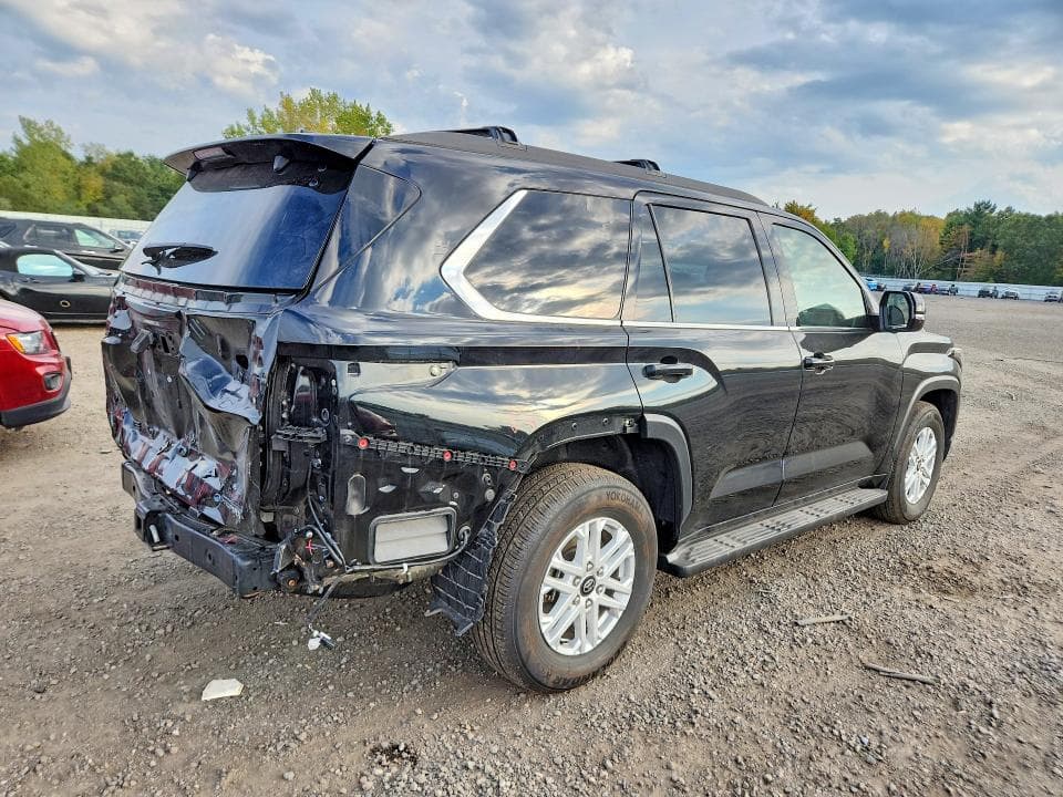 2025 TOYOTA SEQUOIA SR5 3