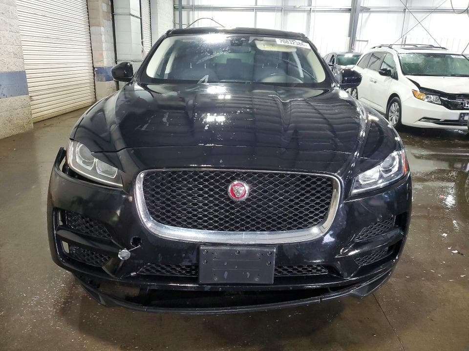 2018 JAGUAR F-PACE PREMIUM 5