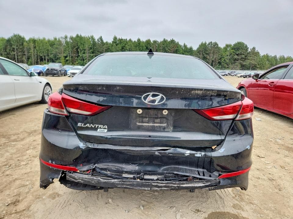 2017 HYUNDAI ELANTRA SE 6