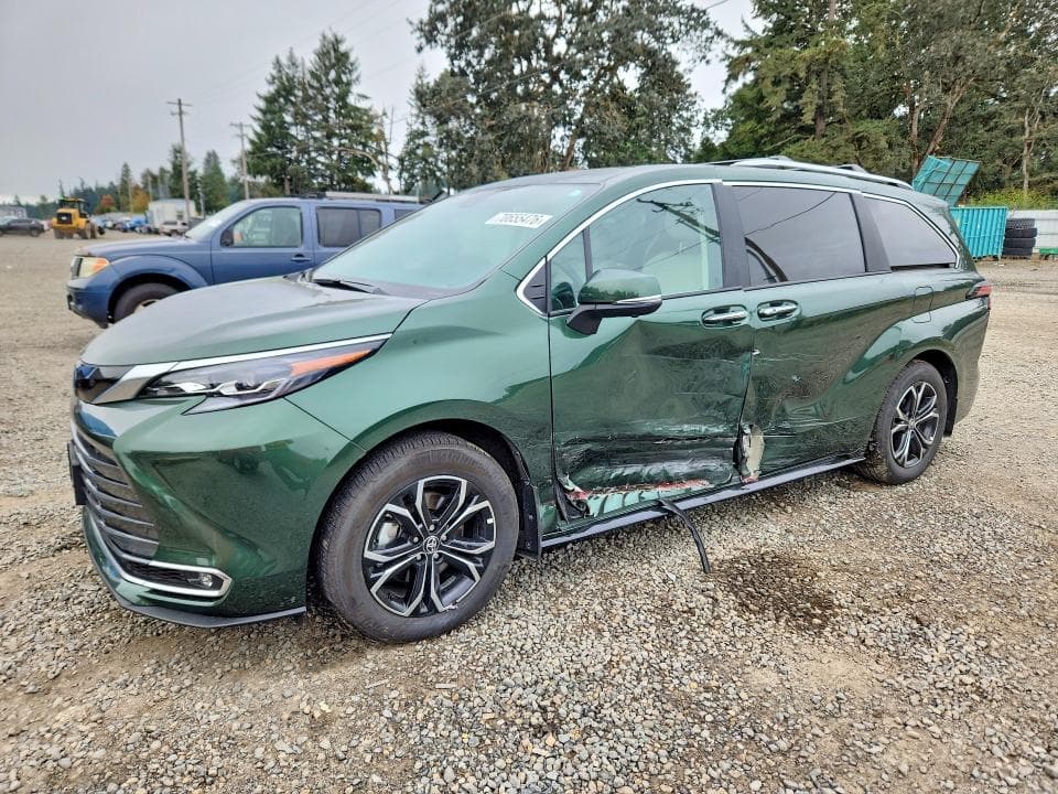 2025 TOYOTA SIENNA PLATINUM 7-PASSENGER