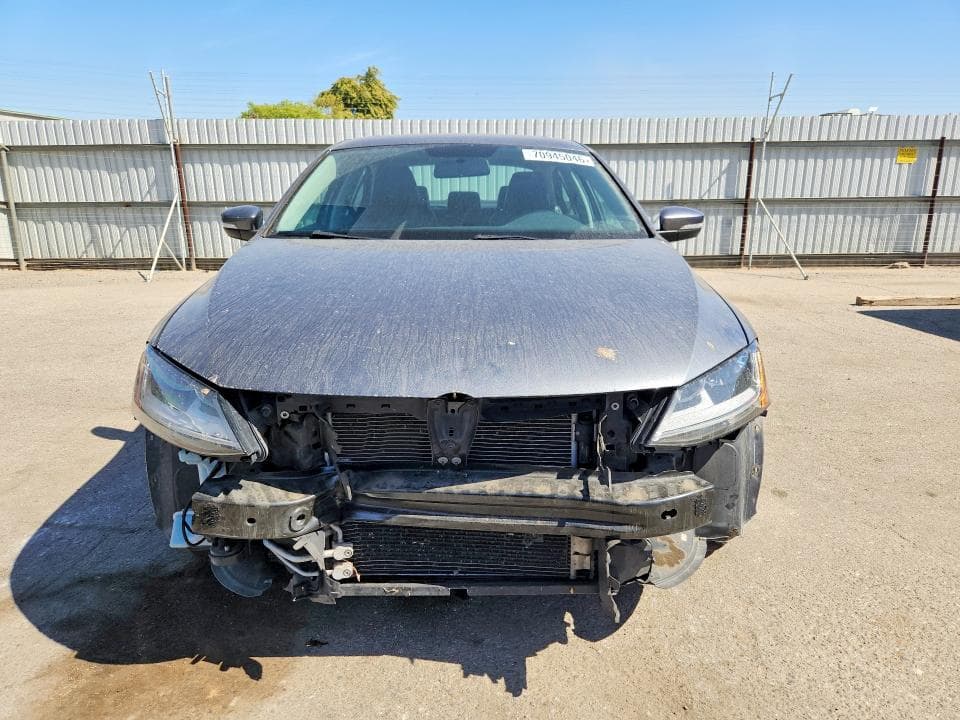 2017 VOLKSWAGEN JETTA SE 5