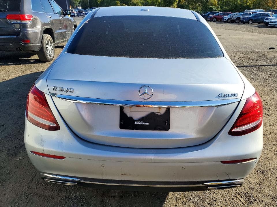 2017 MERCEDES-BENZ E 300 4MATIC 6