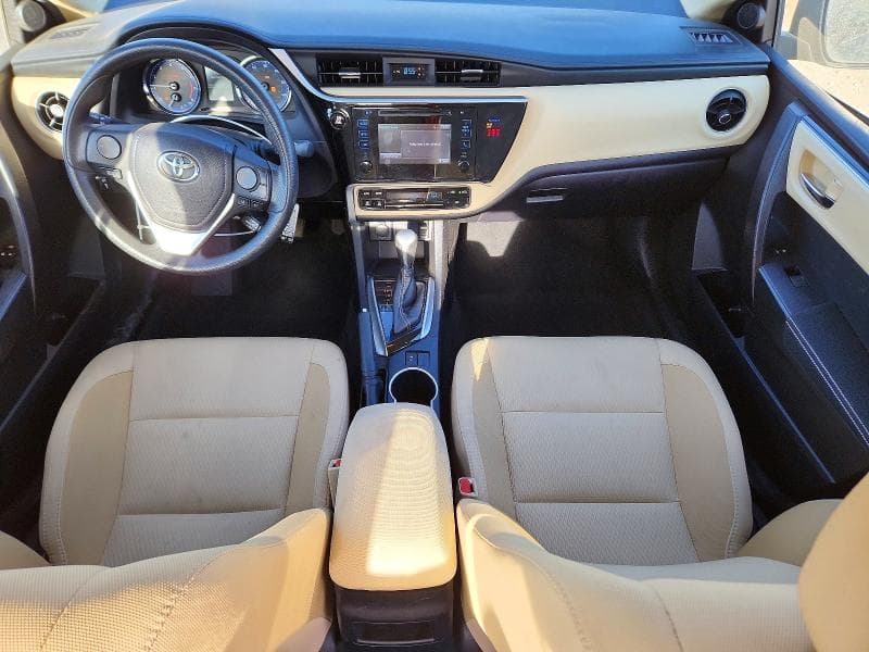 2018 TOYOTA COROLLA LE 8