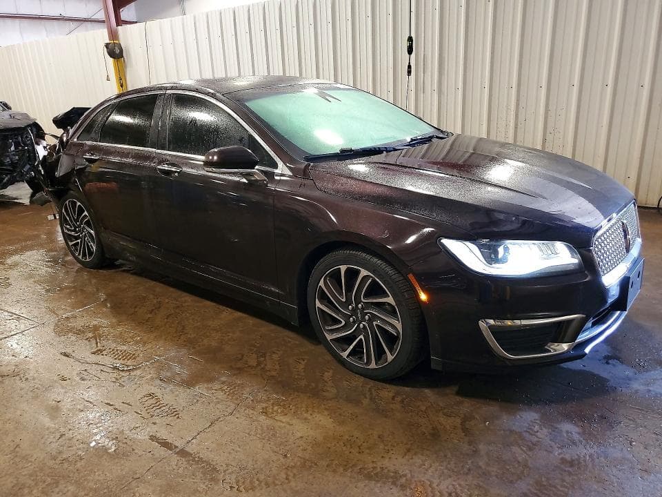 2020 LINCOLN MKZ 4