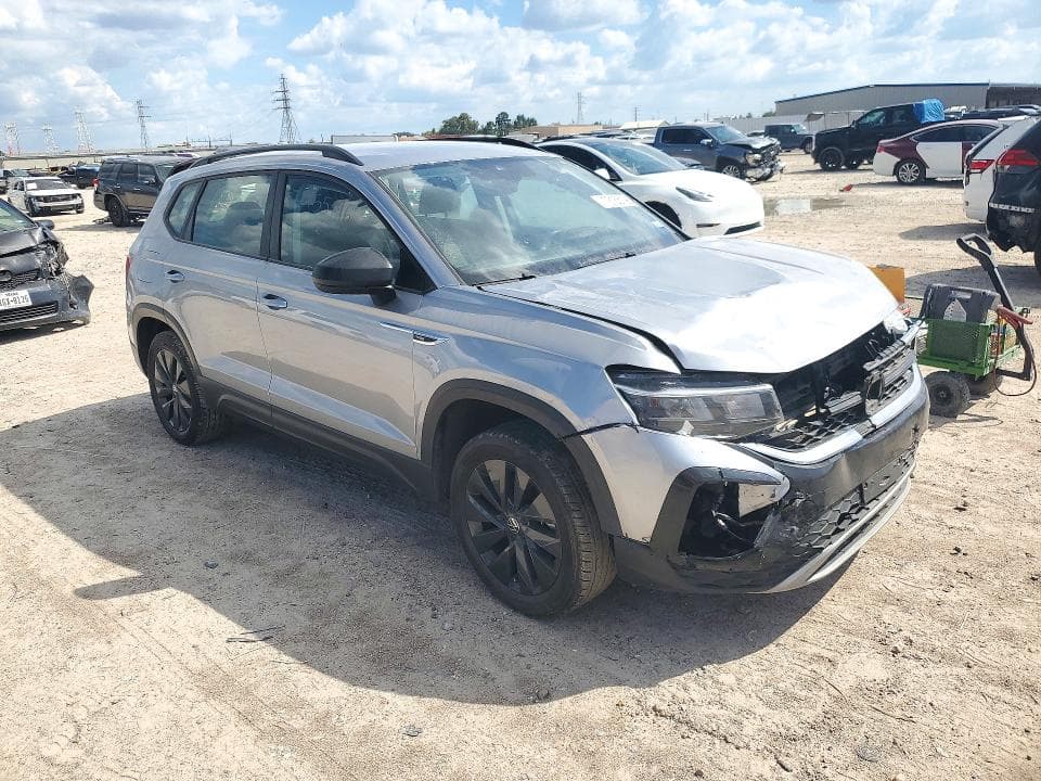 2024 VOLKSWAGEN TAOS S 4