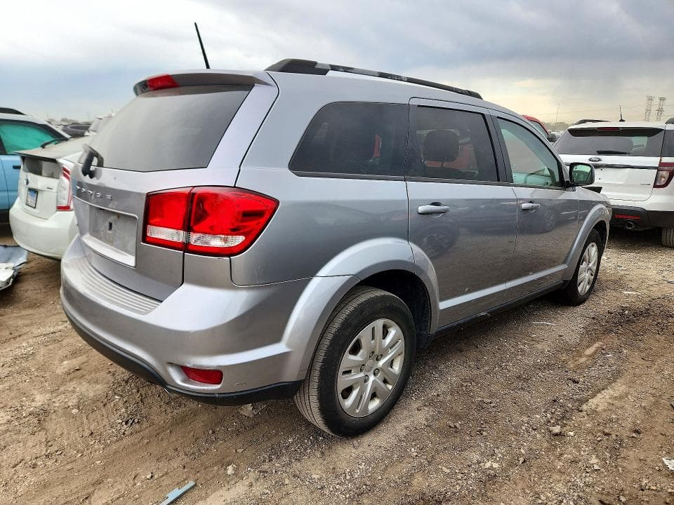 2018 DODGE JOURNEY SXT 3