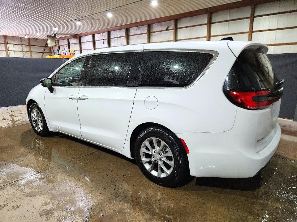 2026 CHRYSLER PACIFICA LIMITED 2