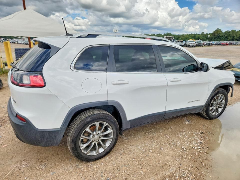 2020 JEEP CHEROKEE LATITUDE PLUS 3