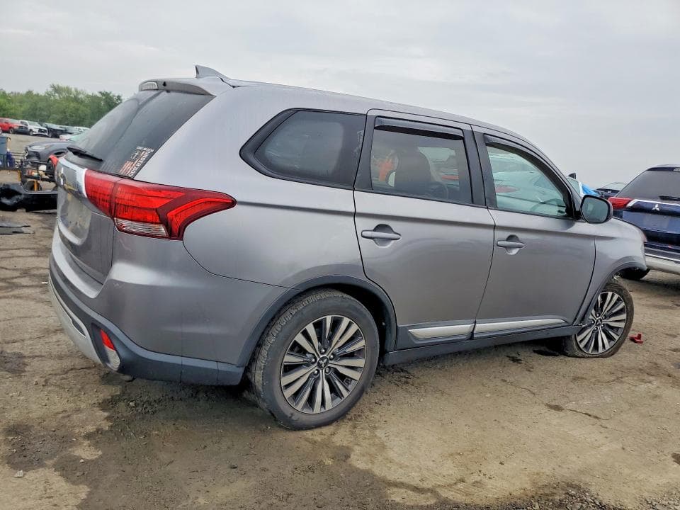 2020 MITSUBISHI OUTLANDER ES 3