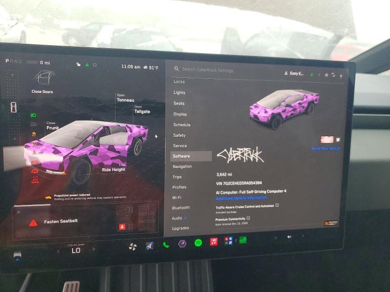 2024 TESLA CYBERTRUCK 9