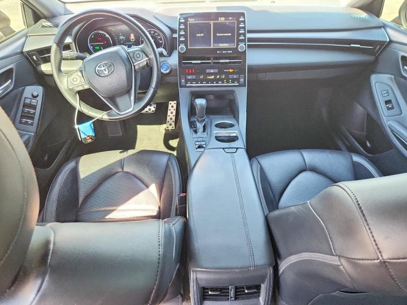 2019 TOYOTA AVALON HYBRID XSE 8