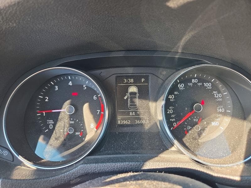 2018 VOLKSWAGEN PASSAT S 9