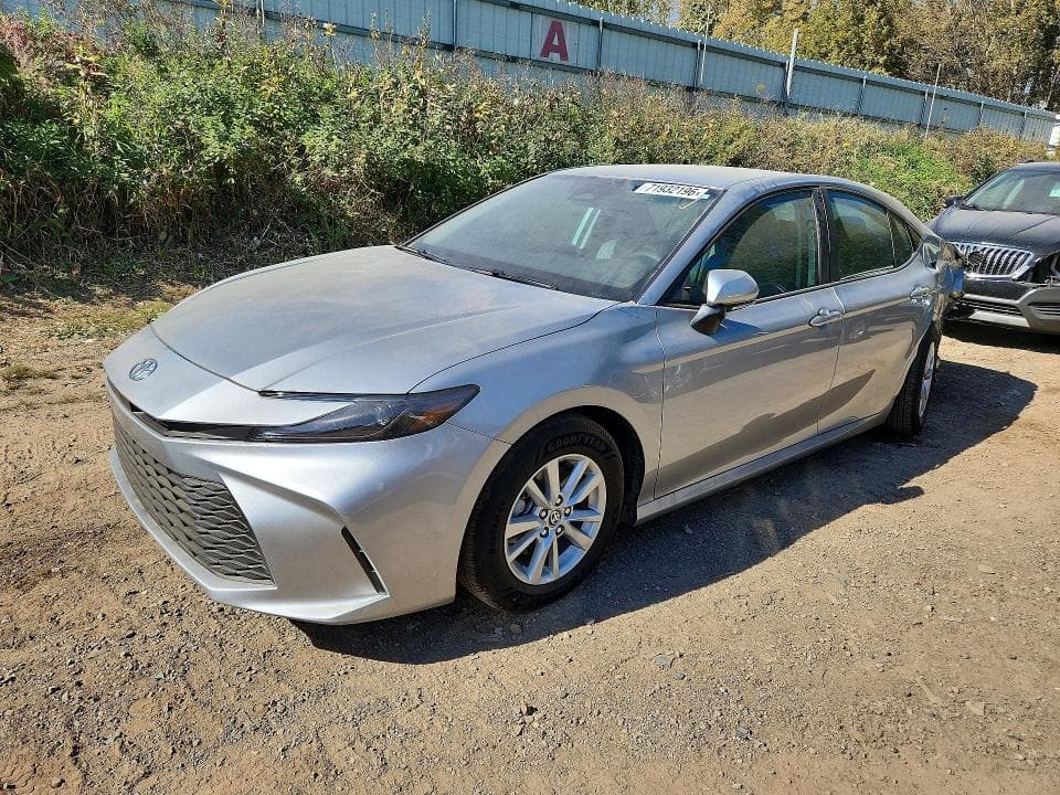 2026 TOYOTA CAMRY LE