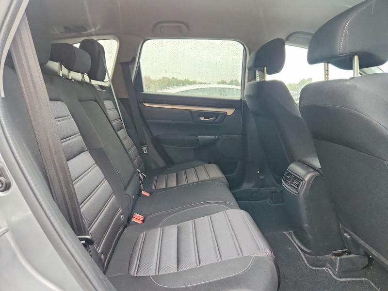 2017 HONDA CR-V LX 11