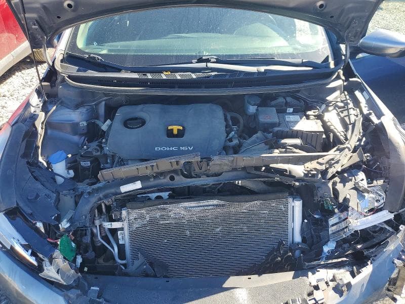 2018 KIA FORTE S 11