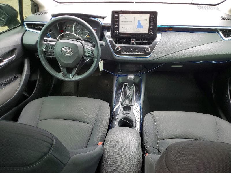2020 TOYOTA COROLLA LE 8