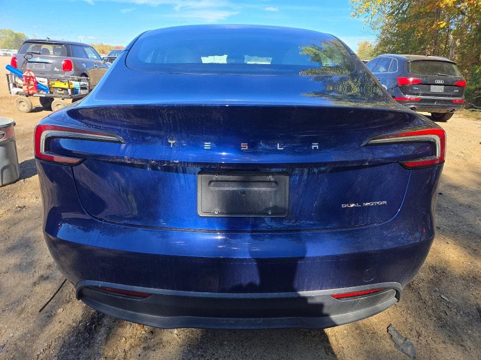 2024 TESLA MODEL 3 6