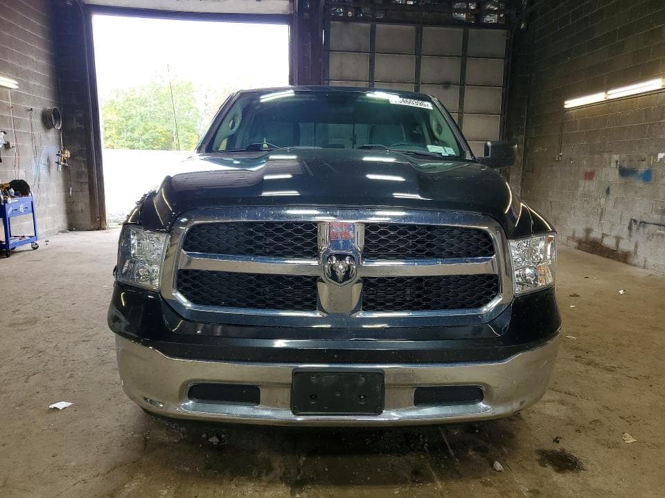 2019 RAM 1500 CLASSIC SLT 5