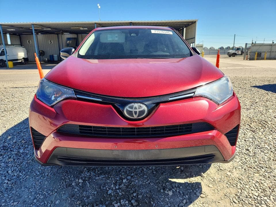 2018 TOYOTA RAV4 LE 5