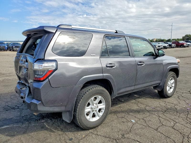 2019 TOYOTA 4RUNNER SR5 3