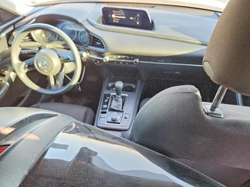 2024 MAZDA CX-30 8