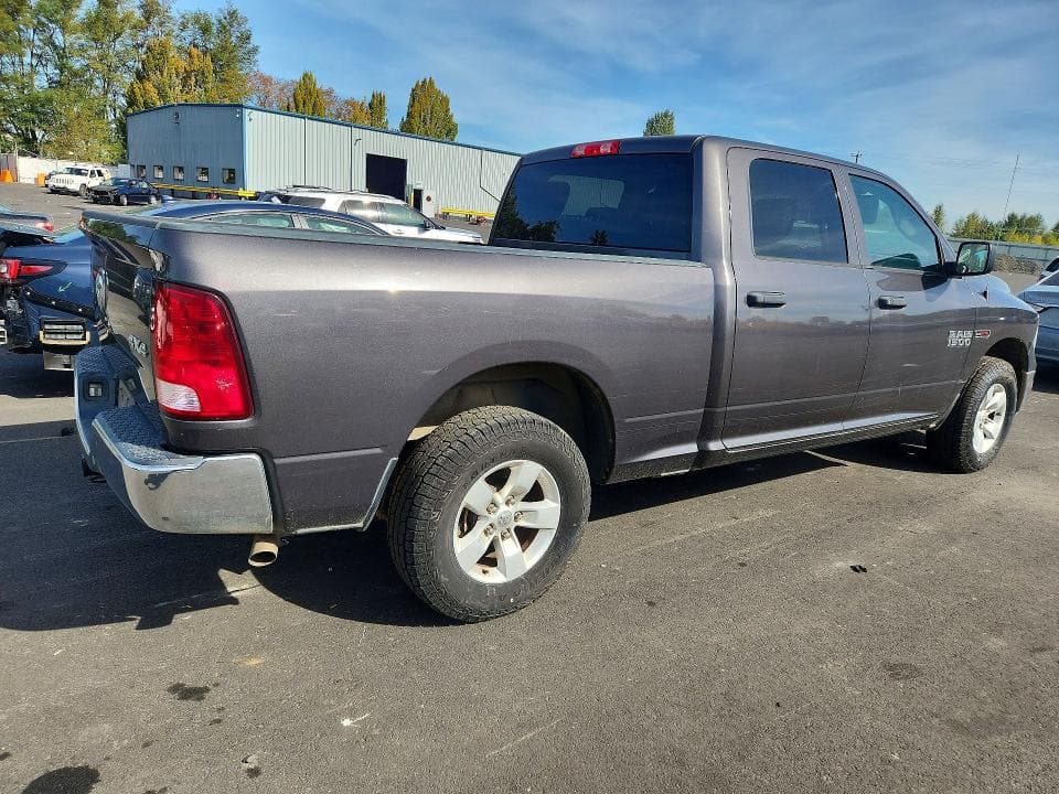2018 RAM 1500 ST 3
