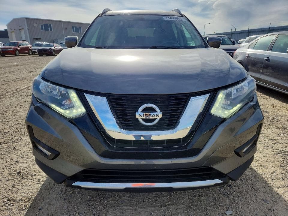 2017 NISSAN ROGUE SV 5