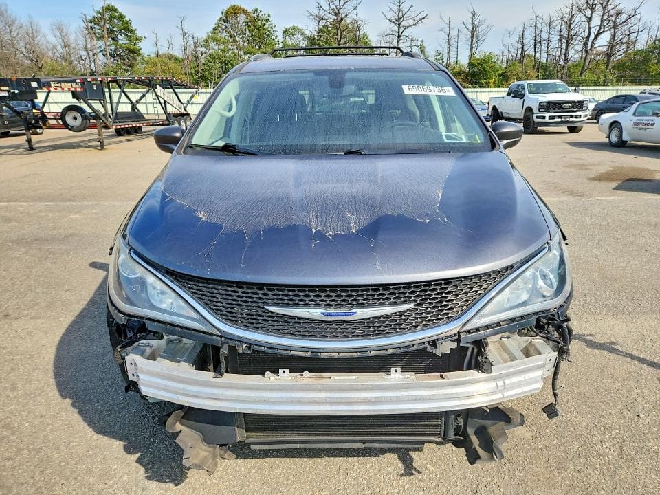 2020 CHRYSLER PACIFICA TOURING L 5
