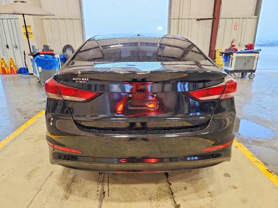 2017 HYUNDAI ELANTRA SE 6