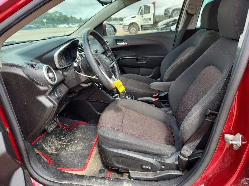 2019 CHEVROLET SONIC LT 7