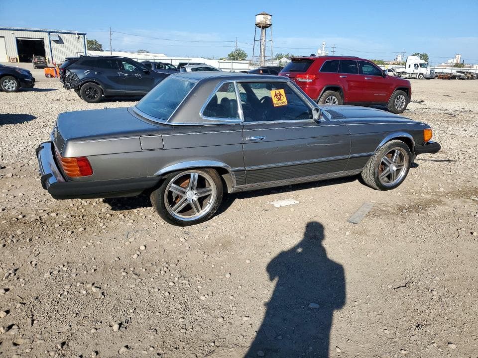 1982 MERCEDES-BENZ 380 SL 3