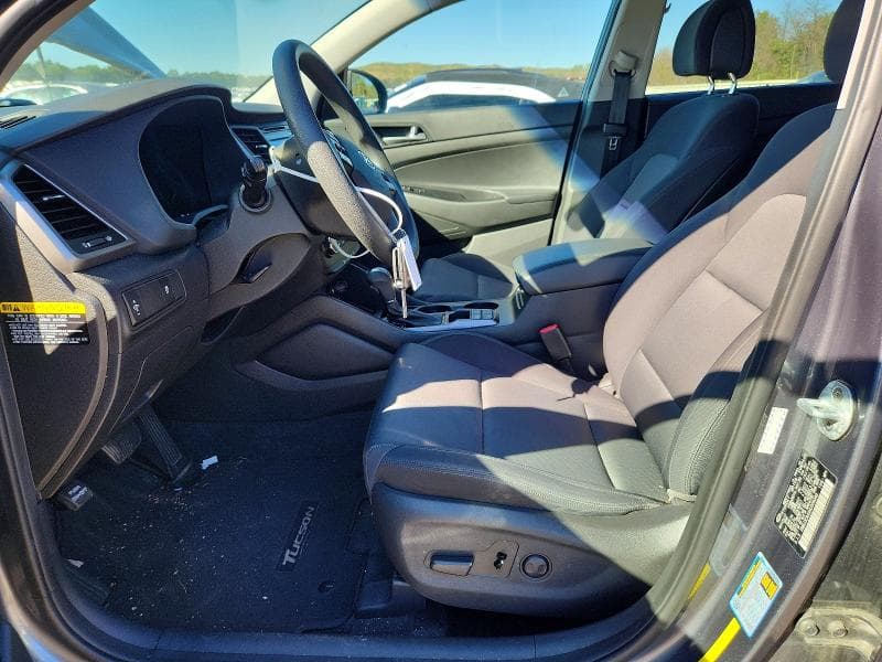 2017 HYUNDAI TUCSON SE 7