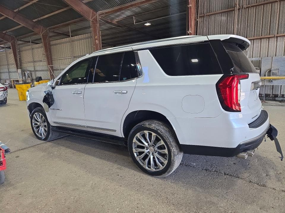 2022 GMC YUKON DENALI 2