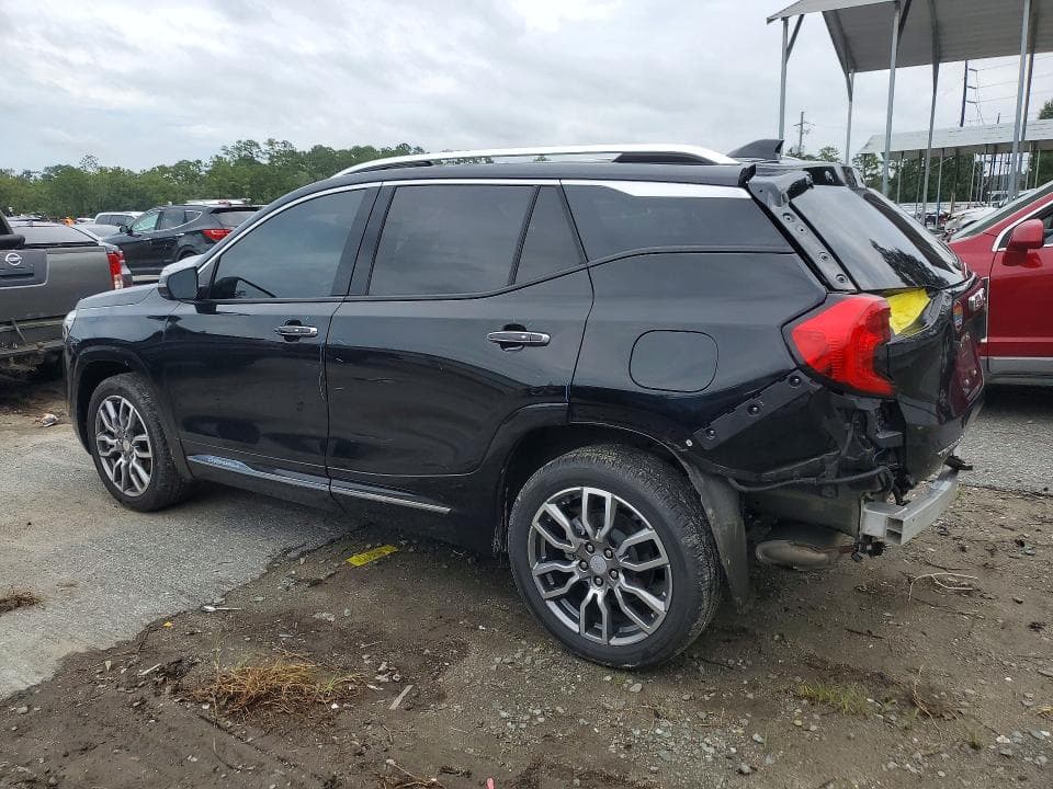 2023 GMC TERRAIN DENALI 2