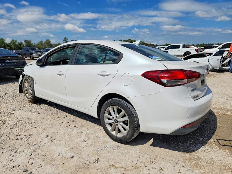 2017 KIA FORTE LX 2