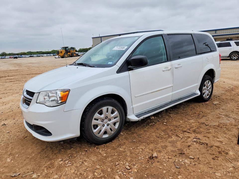 2018 DODGE GRAND CARAVAN SE - 1