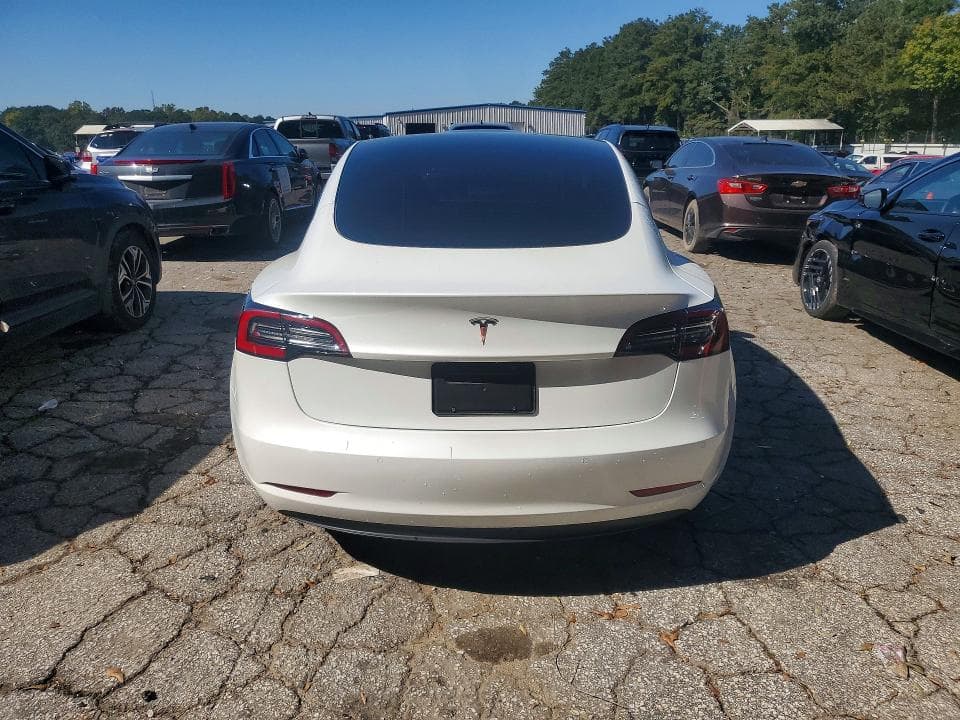 2022 TESLA MODEL 3 6