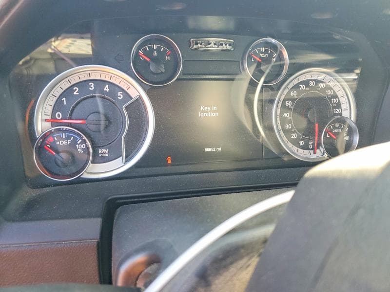 2019 RAM 1500 CLASSIC LARAMIE 9