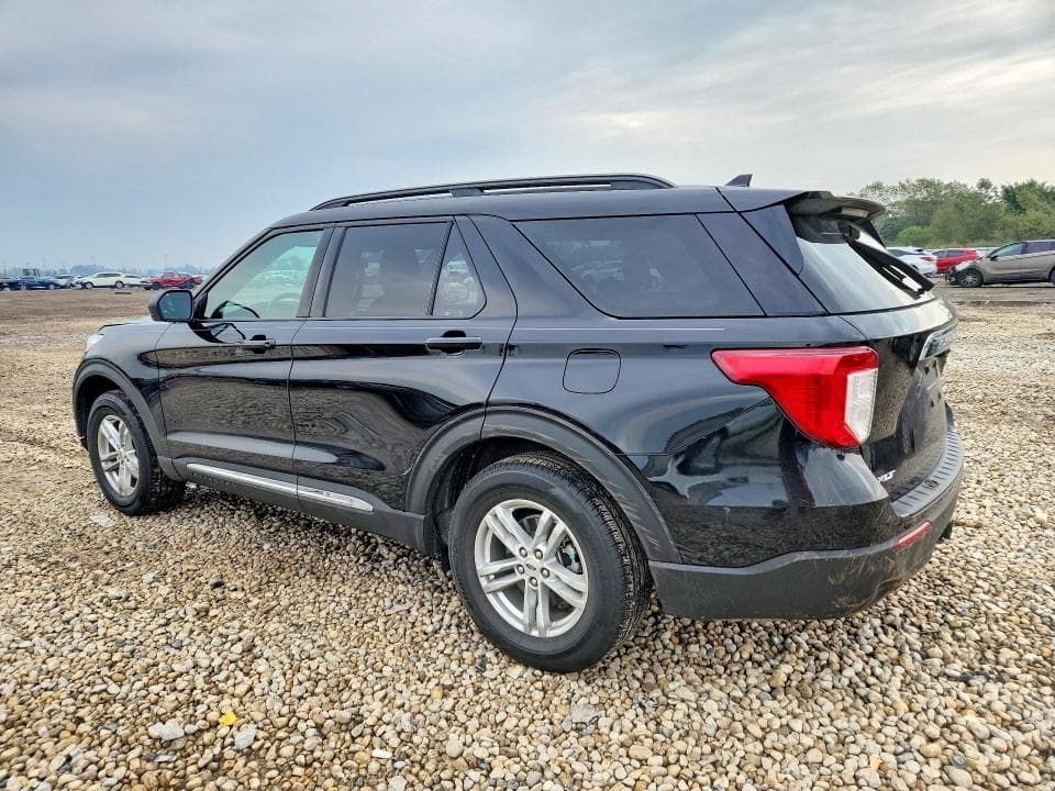 2020 FORD EXPLORER XLT 2