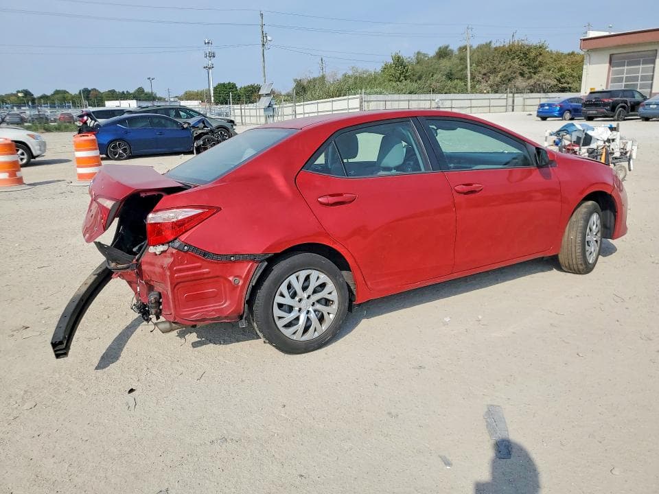 2017 TOYOTA COROLLA LE 3