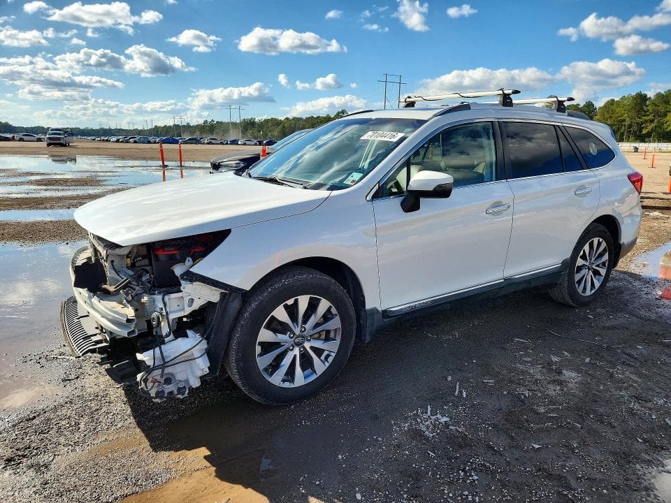 2017 SUBARU OUTBACK TOURING - 1