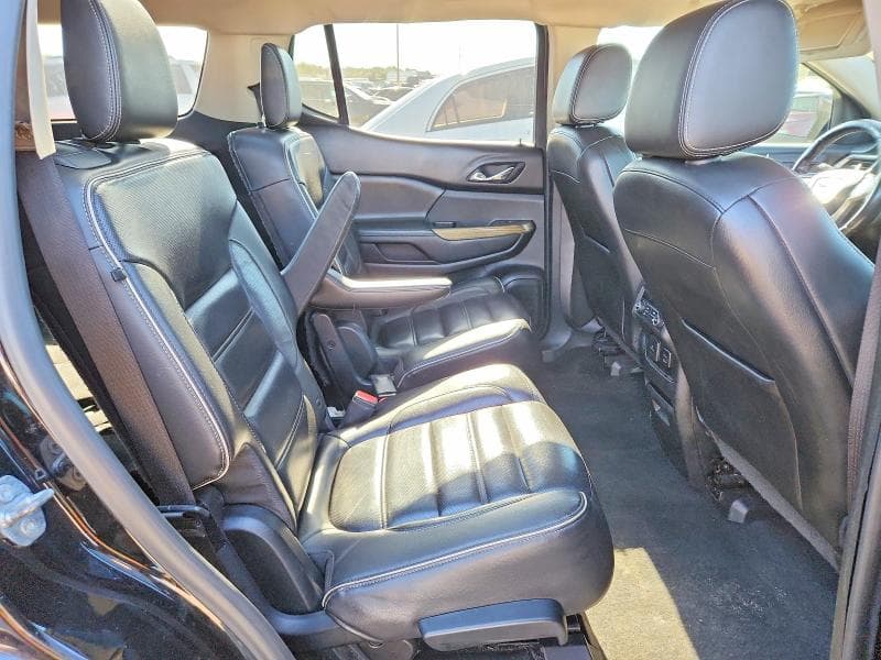 2018 GMC ACADIA DENALI 11