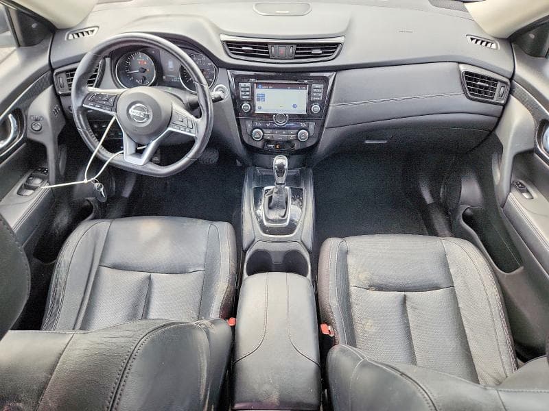 2017 NISSAN ROGUE SL 8