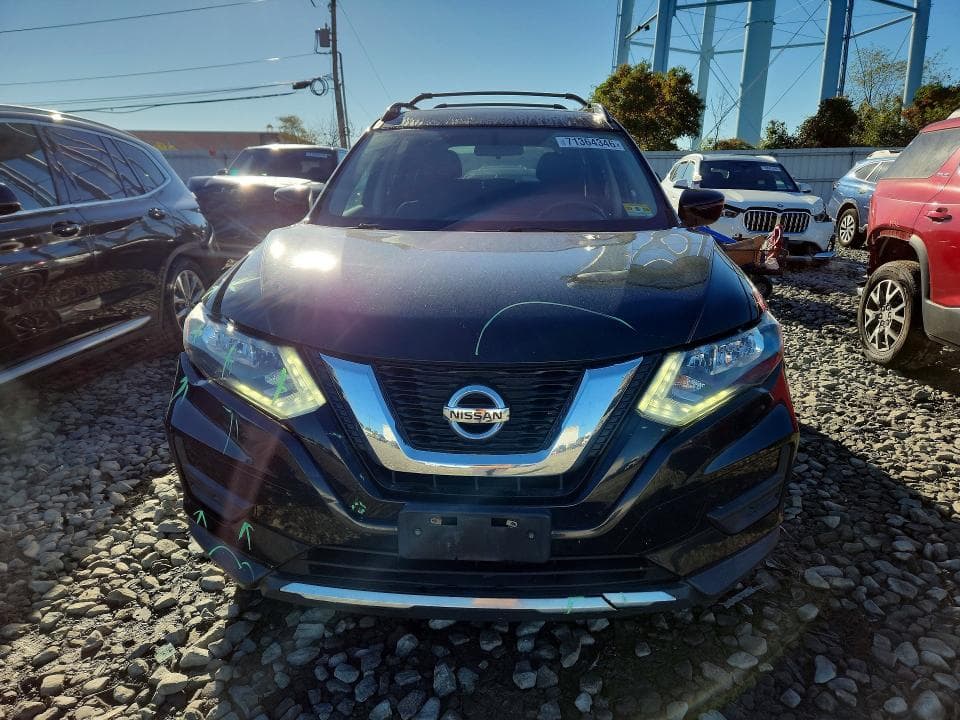 2017 NISSAN ROGUE SV 5