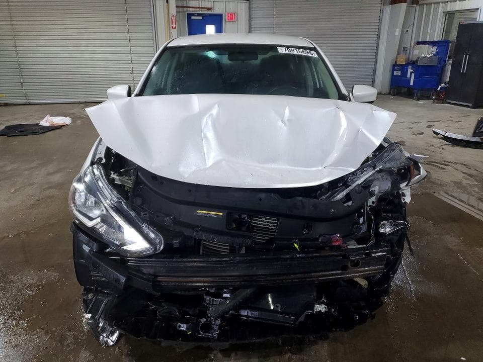2017 NISSAN SENTRA SV 5